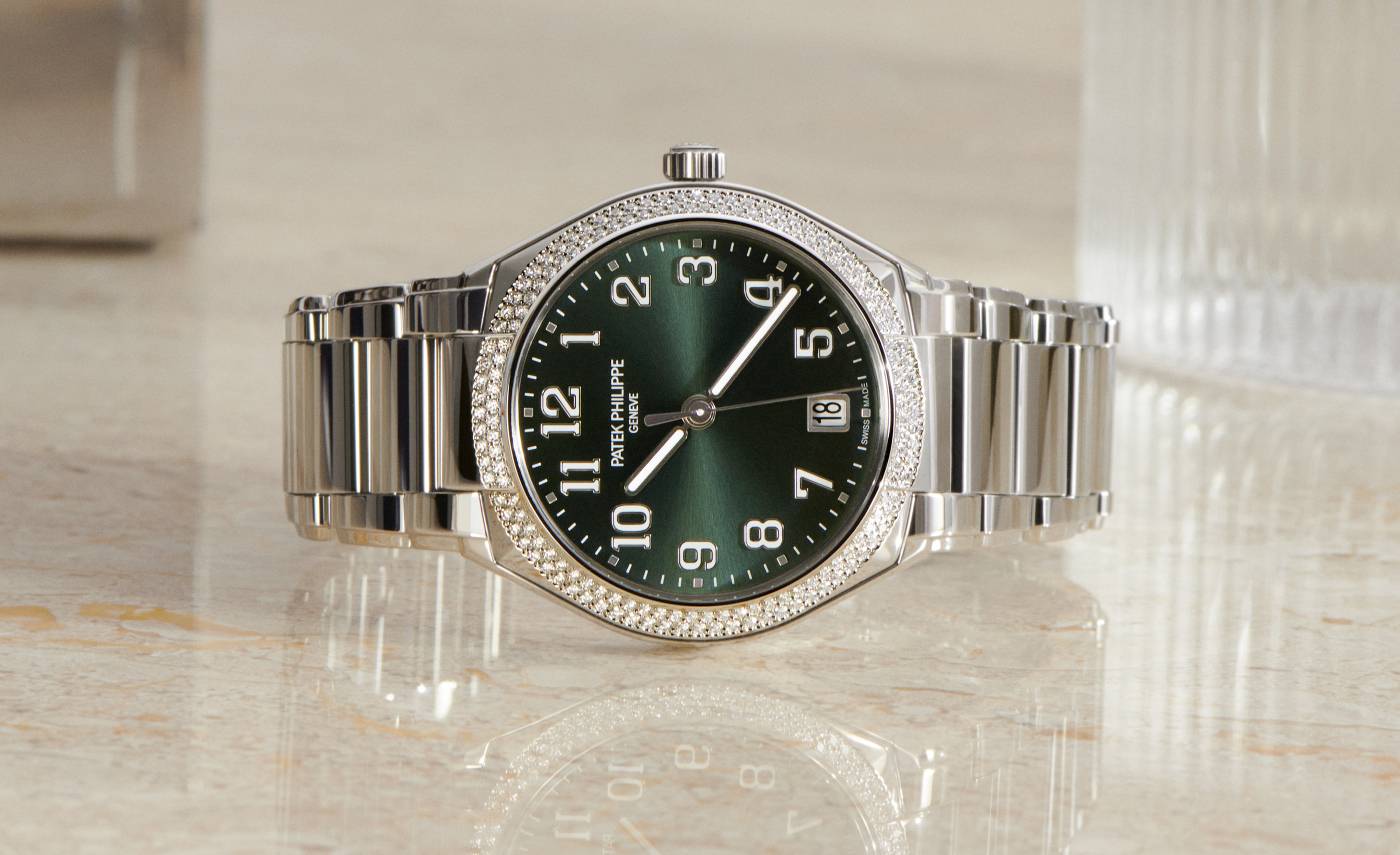 Patek_7300_1200a-011_-_europa_star_magazine_2021