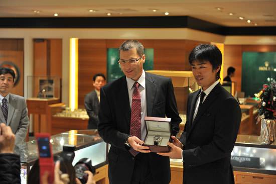 Pierre DeRoche y Tsuyoshi Wada, Número 21 sellan su asociación