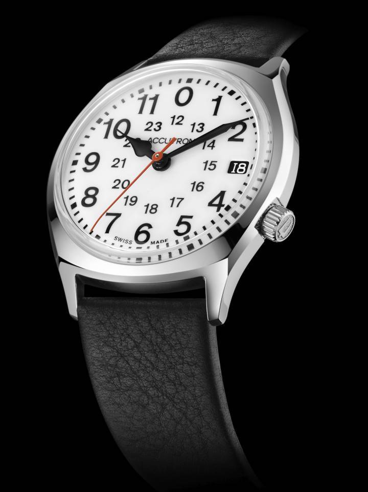 La reedición del Accutron Legacy R.R.-0 (34 mm) con su estilo muy distintivo de “railroad”