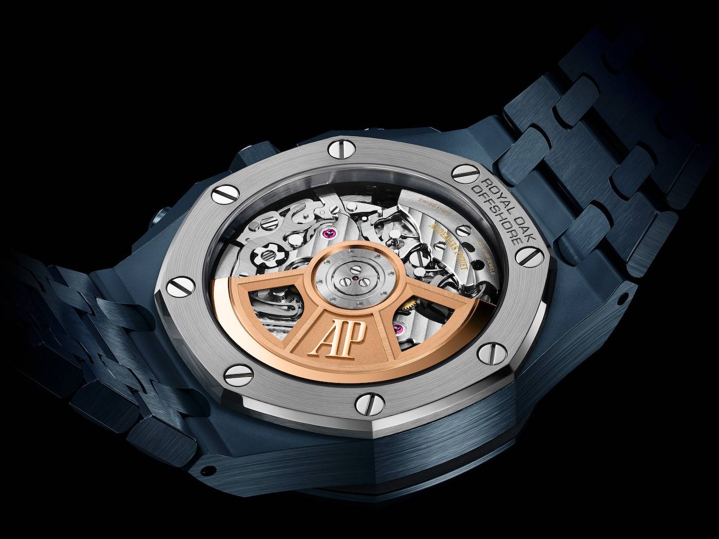 Audemars Piguet revela un nuevo tono de cerámica