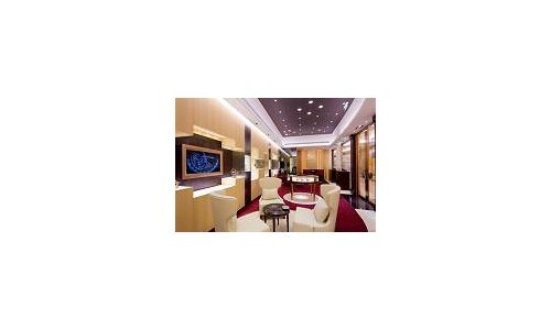 Apertura de la primera boutique de DeWitt en Hong Kong