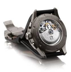 Victorinox Swiss Army retorna a sus raíces con un reloj dedicado a la aviación. 