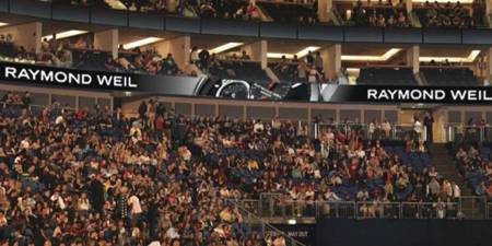 Publicidad de Raymond Weil en el SSE Hydro de Glasgow