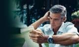 ¿Que hace tic-tac en el personaje de George Clooney en Tomorrowland?