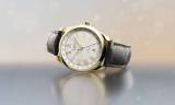 Novedad: modelos GMT en oro en la Longines Master Collection