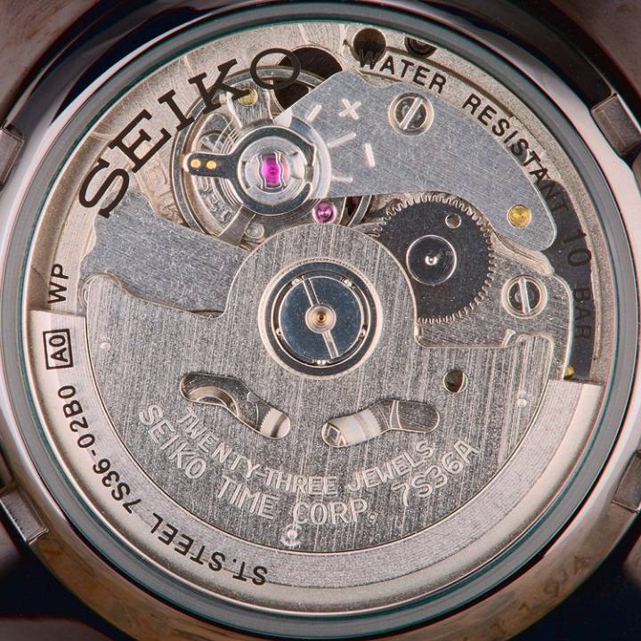 Calibre propio de Seiko 7S36