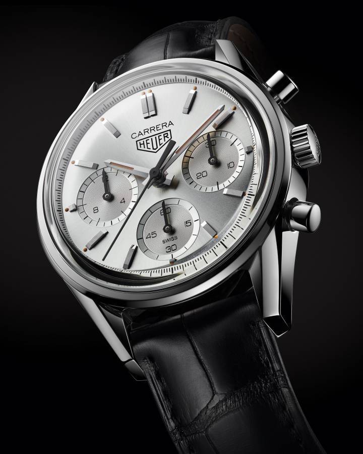 Un expositor importante, TAG Heuer celebra su 160 aniversario este año. La marca inició la celebración presentando este Carrera 160 Years Silver Limited Edition.