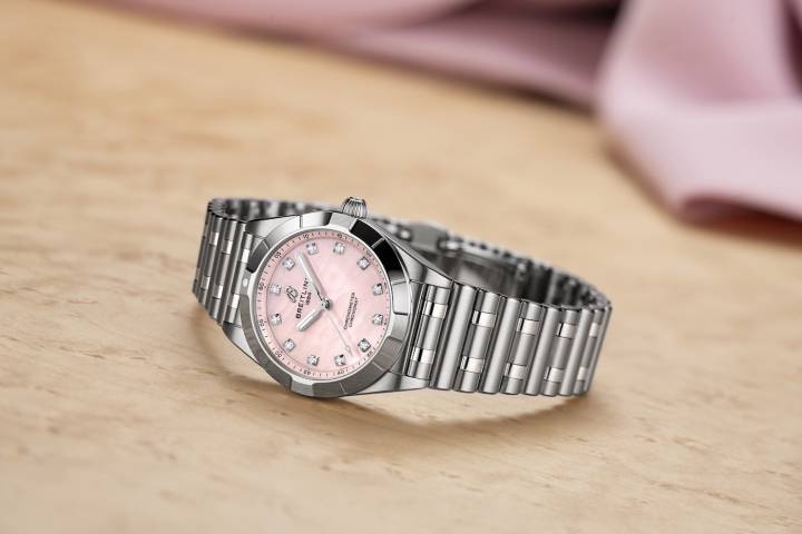 Con 28 mm, el último Chronomat de Breitling es el más pequeño hasta la fecha.
