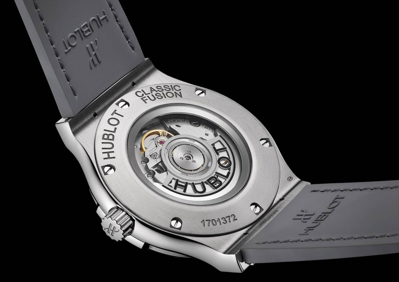 Hublot da la bienvenida a un dúo de Classic Fusion Essential Grey Volumen III