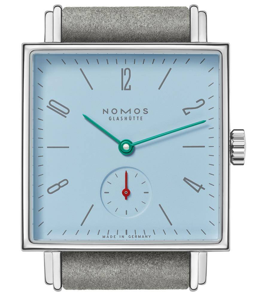 TETRA IN THE PETIT FOUR de Nomos