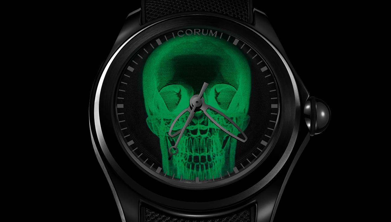 Corum lanza una versión X Ray de su reloj Bubble