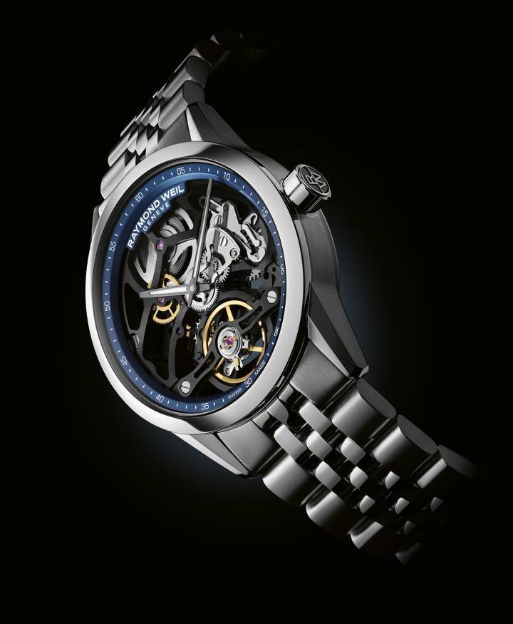 Raymond Weil has introduced a 38mm version of its international bestseller, the Freelancer Calibre RW1212 Skeleton.