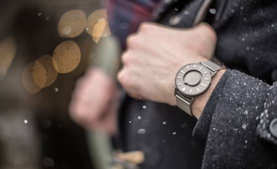 El Eone Bradley, un reloj bien diseñado y bien intencionado