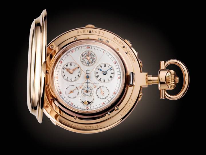 L'Universelle de Louis-Elisée Piguet, frontal