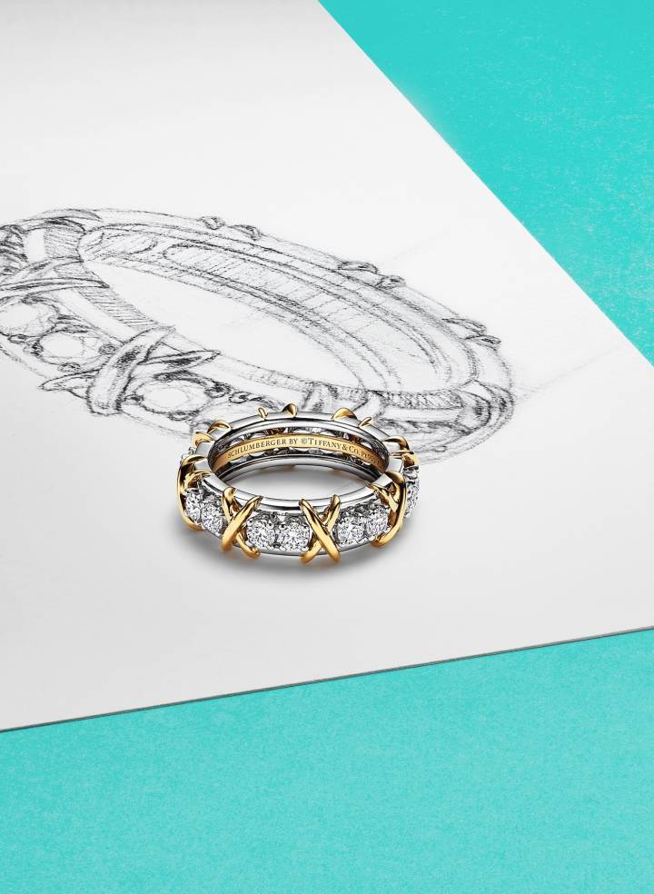 Tiffany & Co. fusiona la joyería con el tiempo