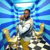 Jason Derulo llevando IceLink (Reloj AM0SL 6Timezone Ambassador)