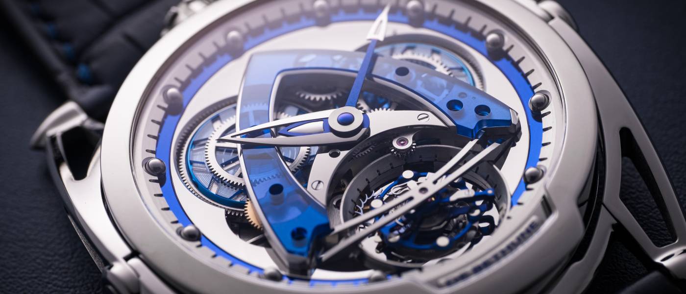 De Bethune presenta el DB28 Steel Wheels Sapphire Tourbillon