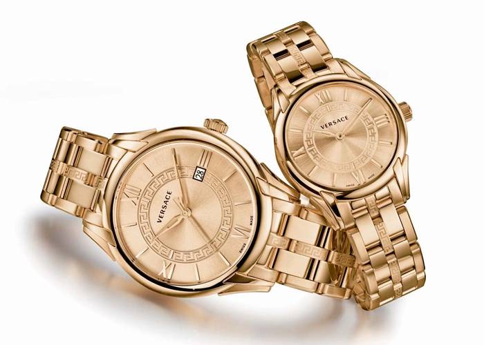 Izquierda: Apollo VFI06 0013 de Versace