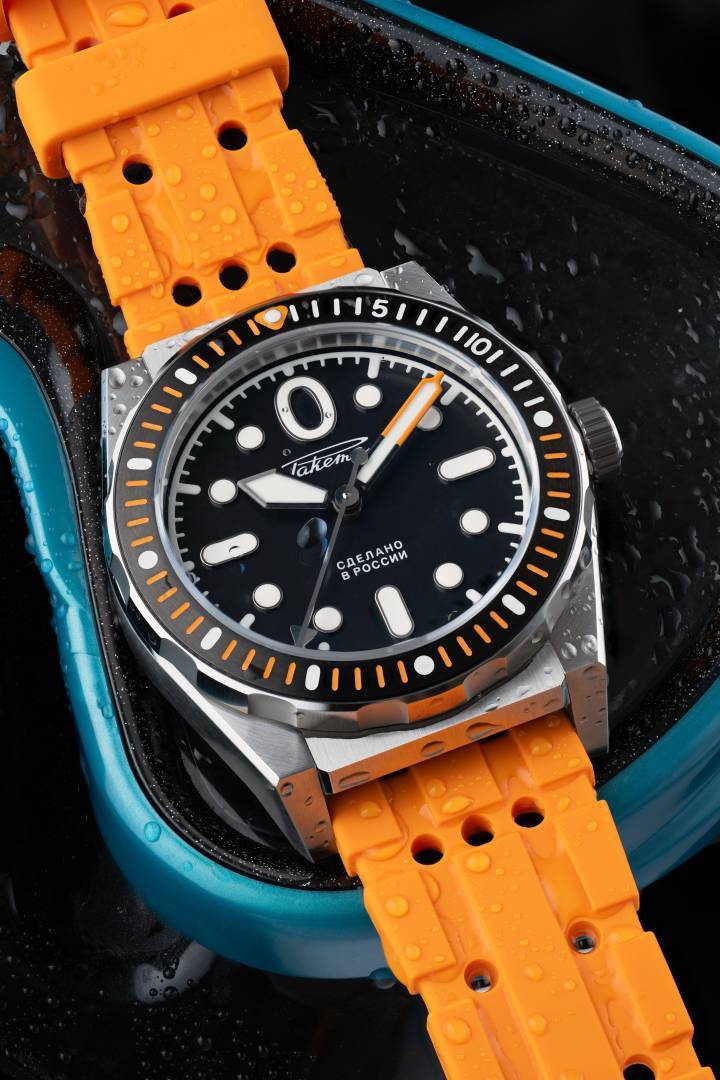 Raketa Amphibia: un reloj para inmersión profunda