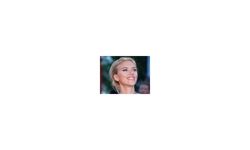 Scarlett Johansson lució Bulgari en el Festival Internacional de Cine de Venecia
