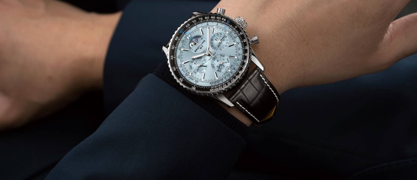 El nuevo cronógrafo con calendario perpetuo Navitimer B19 azul hielo de Breitling