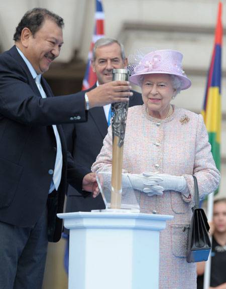 El Queens Baton Relay