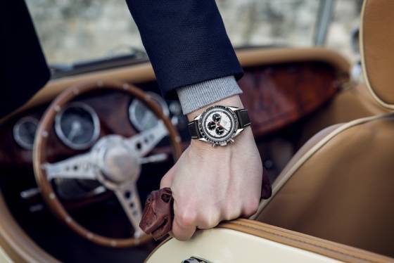 Omega relanza el Speedmaster Pulsometer Panda Dial