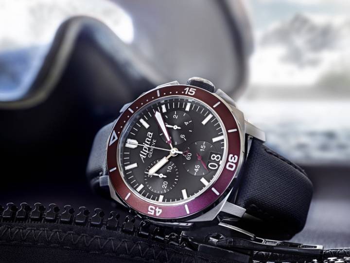 Seastrong Diver 300 Chronograph Big Date en Burdeos