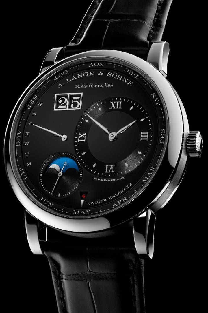 A. Lange & Söhne añade el Lange 1 Perpetual Calendar en platino con esfera negra