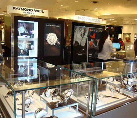 Raymond Weil en las Galerias Lafayette en Paris