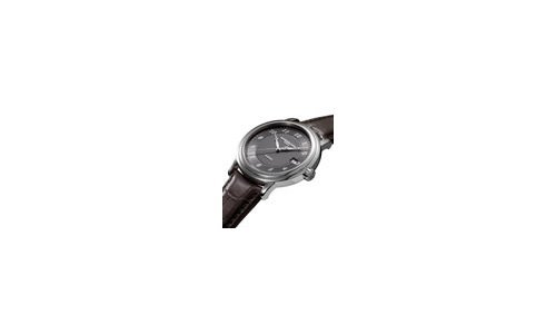 Un Raymond Weil de edición especial en apoyo a la lucha contra el cáncer 
