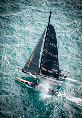 El Ladycat en la Bol d'Or Mirabaud