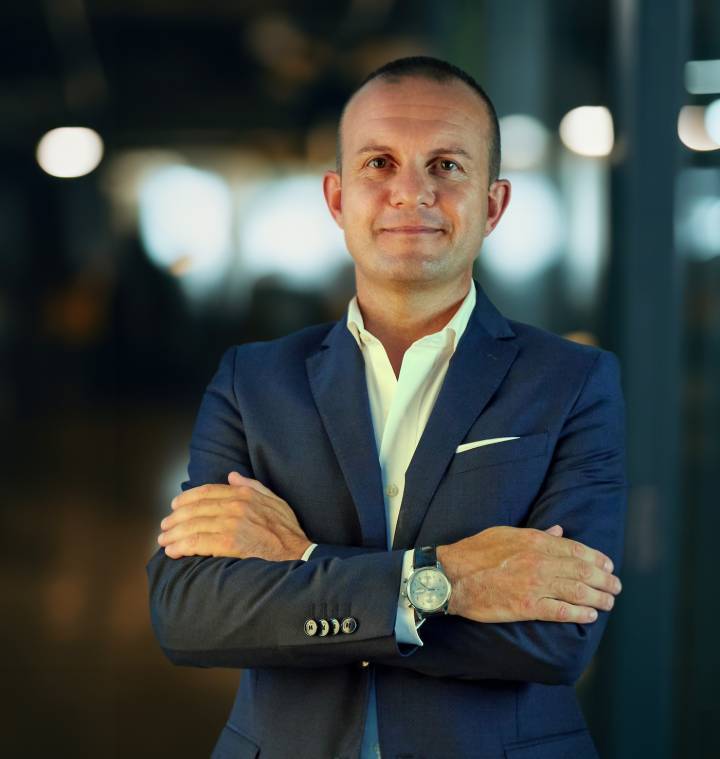 Massimiliano Quintavalle representa la tercera generación al frente de La Vallée.