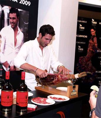 Toro Watch, personalidades en el estreno más puntual