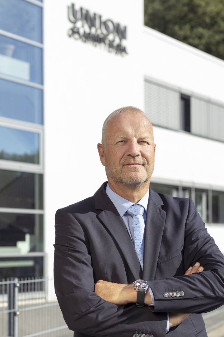 Franz Linder dirige la marca Suiza Mido y la marca Alemana Union Glashütte en Swatch Group.