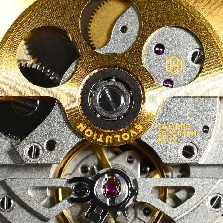 Hegid presenta el calibre Specimen FE-01 de fabricación Francesa