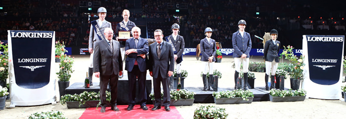 La ceremonia de entrega e premios en el Longines Grand Prix