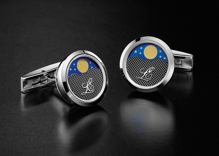 Gemelos a juego en acero de Louis Erard compuestos por una fase lunar central bajo cristal mineral